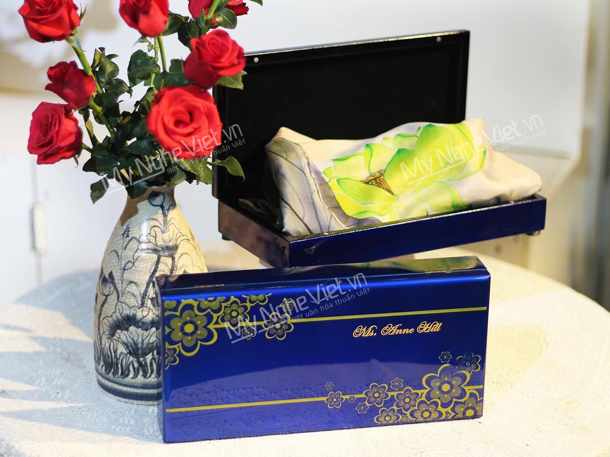 Quà tặng sếp nữ cao cấp