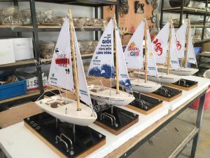 Quà tặng Thuyền buồm truyền cảm hứng