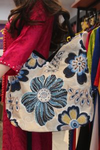 Quà tặng 8/3 Túi lụa