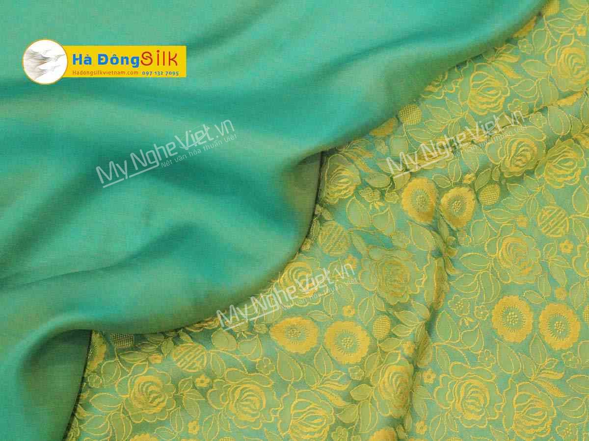 Vải lụa tơ tằm