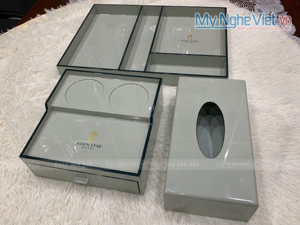 Bộ đồ dùng khách sạn sơn mài nền đỏ đô MNV-BSM05