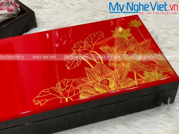 Combo Khăn Lụa Hà Đông + Hộp Sơn Mài Vẽ Sen Cao Cấp - Hình ảnh 3